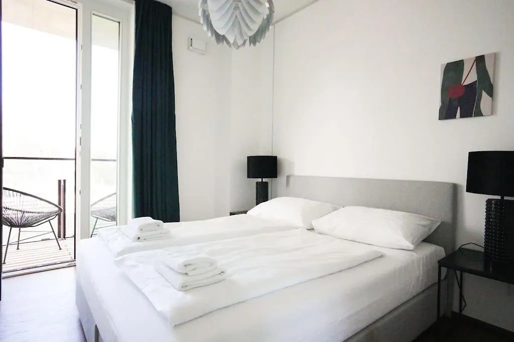 Exclusive Condo With Pool And Terrace Vienna