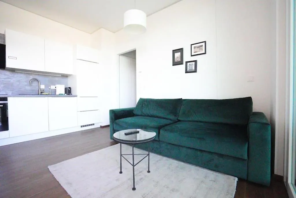 Exclusive Condo With Pool And Terrace Bécs